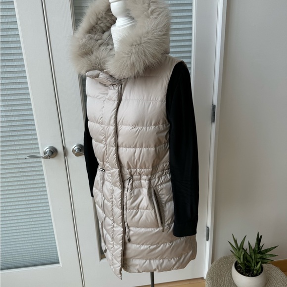 Linda Richards Vest - Picture 3 of 14